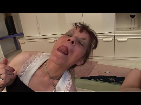 ❤️ Du dapîr û bapîrekî wan sê kes in ️ Kalîteya porno li me ☑